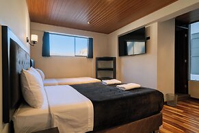 Hotel California Urubamba