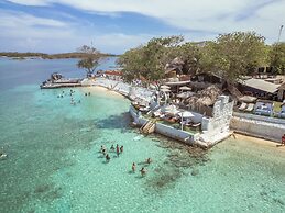 Bora Bora Hotel & Beach Club