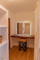 Bora Bora Hotel & Beach Club