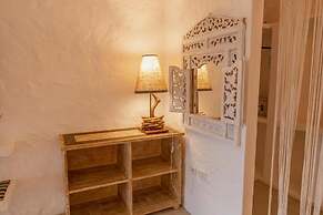 Bora Bora Hotel & Beach Club