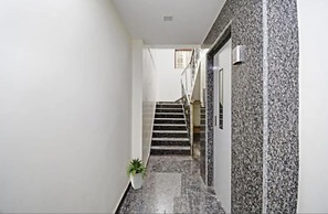 Goroomgo Jheel Mahal New Town West Bengal