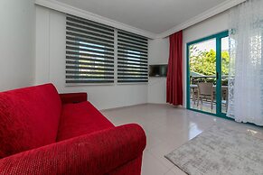 Dere Daireler Icmeler Marmaris