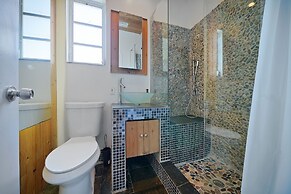 Wonderful South Beach Condo For 8 People