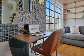 Wonderful South Beach Condo For 8 People