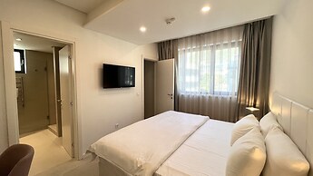 Sunraf Luxe Apartments