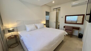 Sunraf Luxe Apartments