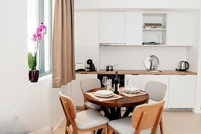 Sunraf Luxe Apartments