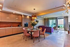 Sunraf Luxe Apartments