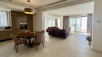 Sunraf Luxe Apartments