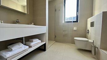 Sunraf Luxe Apartments