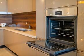 Sunraf Luxe Apartments