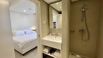 Sunraf Luxe Apartments