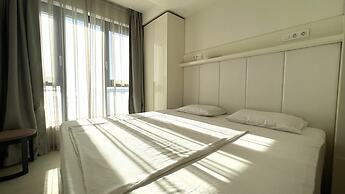 Sunraf Luxe Apartments