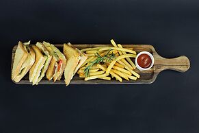 Sunraf Luxe Apartments