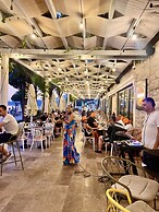 Sunraf Luxe Apartments