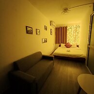 Hanowood Homestay & Travel