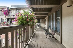 Château Chaumont by Snowmass Vacations