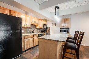 Château Chaumont by Snowmass Vacations