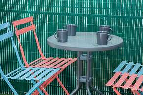 Metaxourgio 2 Bd Gem for Urban Explorers