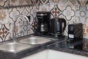 Metaxourgio 2 Bd Gem for Urban Explorers