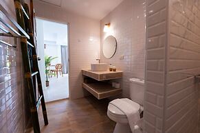 New seahorse residence