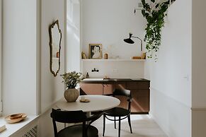 Lwowska Studios - STAYINWARSAW