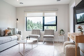 Western Star by Revelstoke Vacations