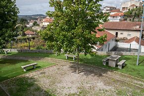 Casas da Petisqueira 61 - Paredes-Oporto