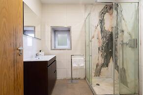 Casas da Petisqueira 61 - Paredes-Oporto