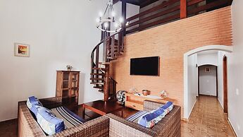 Casa Elegante Piscina area Gourmet