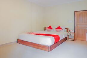 OYO Life 90301 Hidden Village Uluwatu