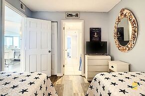 Beachfront Oceania Beach Club Complex