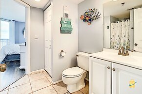 Beachfront Oceania Beach Club Complex