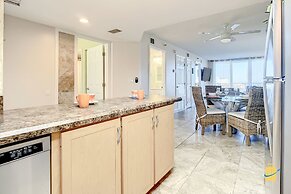 Beachfront Oceania Beach Club Complex