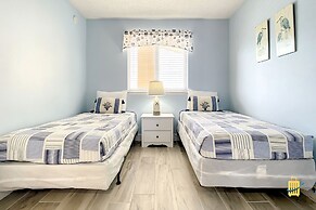 Beachfront Oceania Beach Club Complex