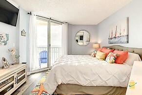 Beachfront Oceania Beach Club Complex