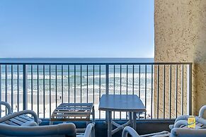 Beachfront Oceania Beach Club Complex