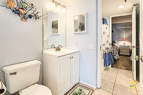 Beachfront Oceania Beach Club Complex