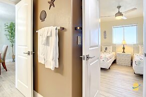 Beachfront Oceania Beach Club Complex