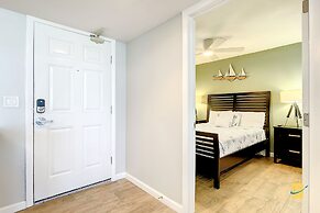 Beachfront Oceania Beach Club Complex