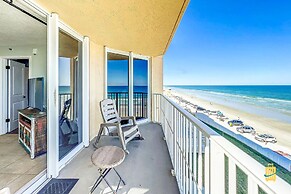 Beachfront Oceania Beach Club Complex