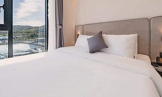 Hound Hotel Gijang-osiria