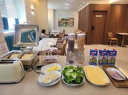 Hound Hotel Gijang-osiria