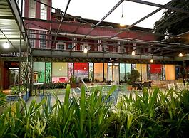 Golden Days Resort and Spa