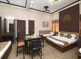 Golden Days Resort and Spa