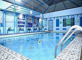 Golden Days Resort and Spa