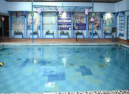 Golden Days Resort and Spa