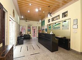 Golden Days Resort and Spa