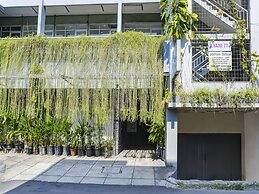 OYO Life 91205 Rindang Guesthouse Syariah