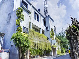 OYO Life 91205 Rindang Guesthouse Syariah